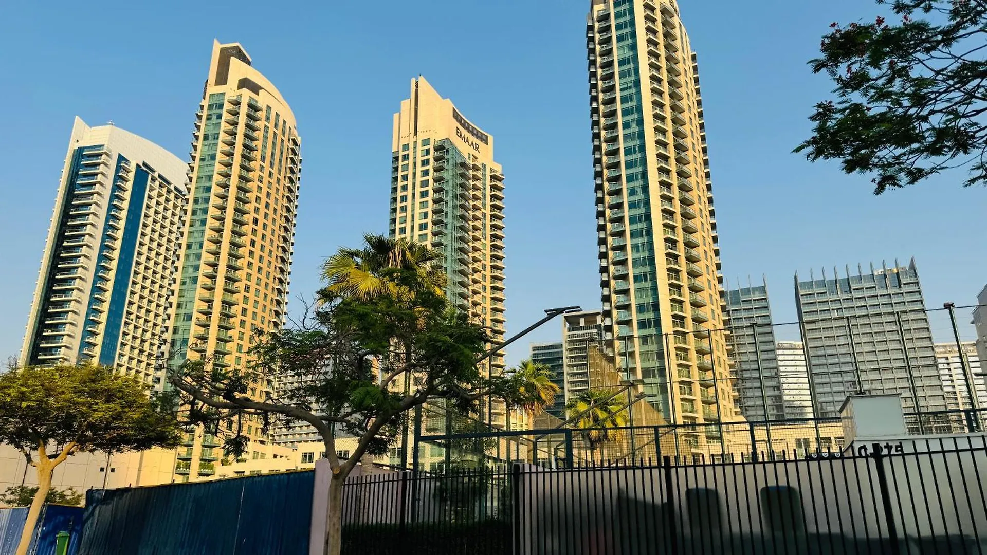 Very Spacious 2 Bedroom Apartment Modern Comfort In The Heart Of Dubai